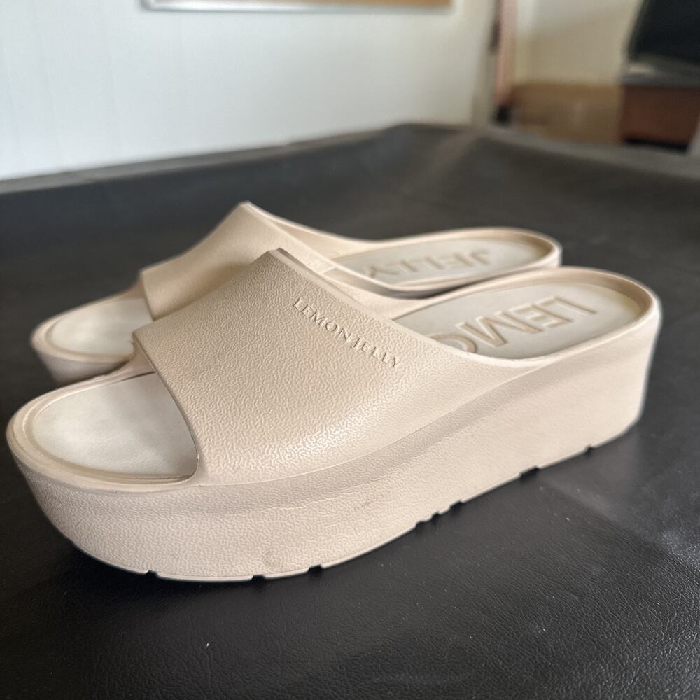 Lemon Jelly Sunny 28 Desert Beige Platform Wedge Slide Sandals Womens EU 36 US 6